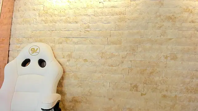 Chatroom XXX en direct de annie_shine_