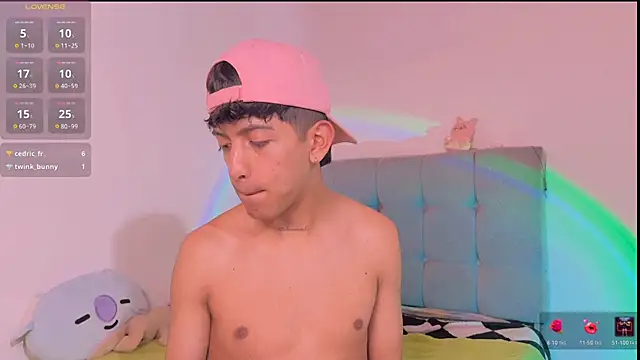 XXX chat uživo modela teobuff