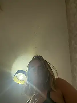 Honey_Soulx Chat XXX in diretta