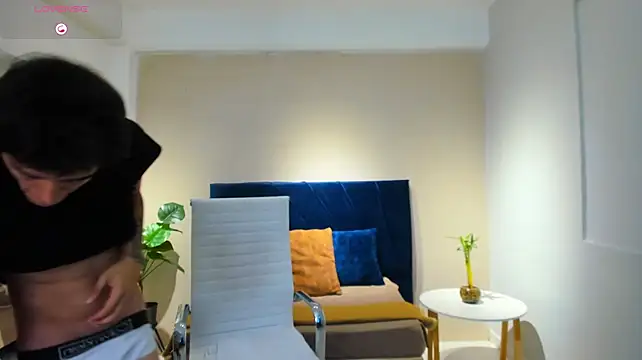 Austinbolt Chat XXX live