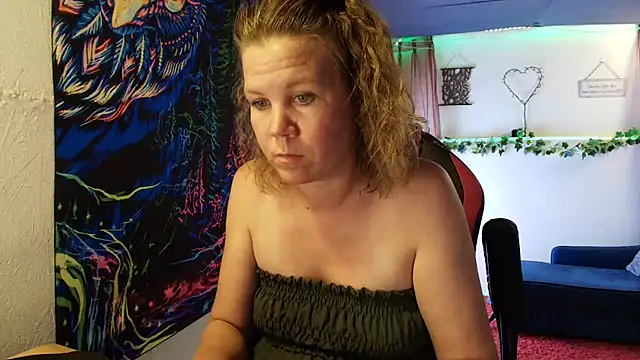 CallMeMaria Live XXX-Chat
