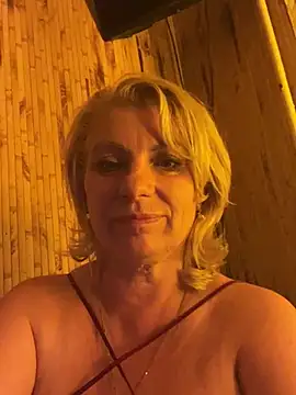 Онлайн чат XXX Milla_kis