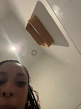Your_Paris Live XXX Chat