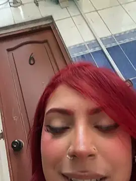 GiaRedd Live XXX-Chat