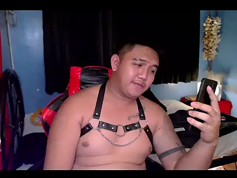 David_hot_dad's Live XXX Chat