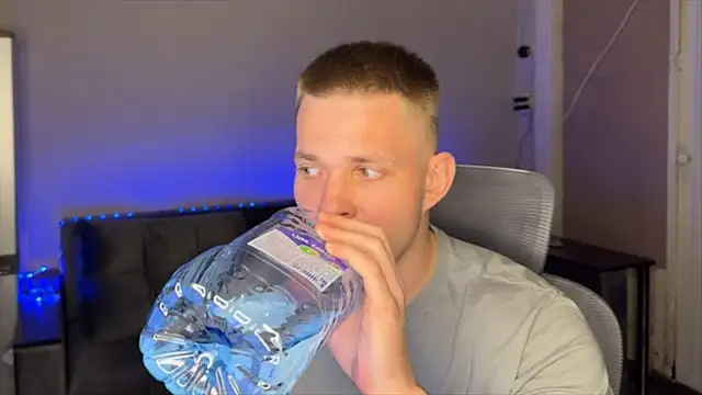  Онлайн чат XXX Nikclak