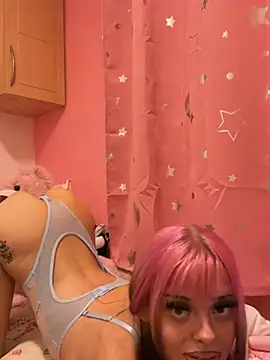 צ'אט XXX בשידור חי של barcode_bby1