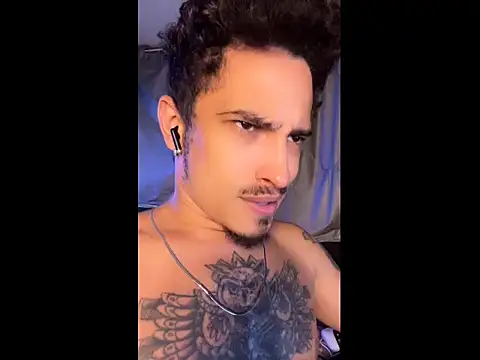 Chat XXX ao vivo de EduXavier26
