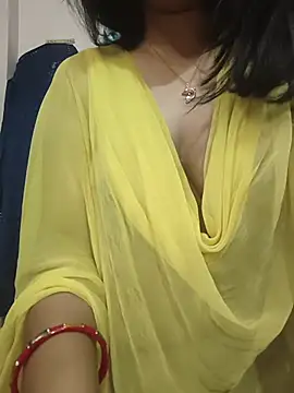 Aadi_ki_Manju's Live XXX Chat