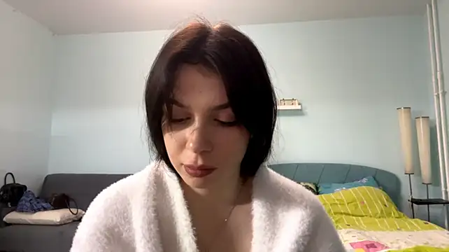 EdelinBegsher Chat XXX live