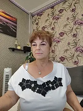 LIONESSQUEEN307 Chat XXX live