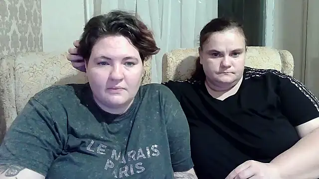 EmmaXKristall's Live XXX Chat