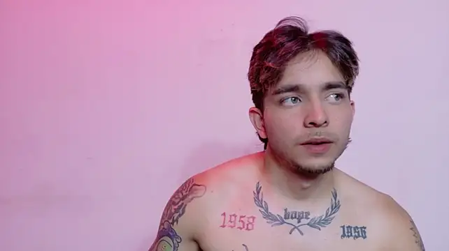 Chat +18 de AliceandMax ao vivo