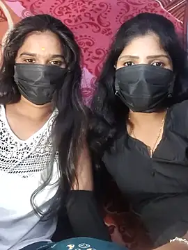 دردشة Tamil_SweetHeart الجنسية المباشرة