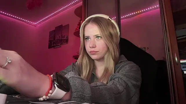 Aurorain live XXX chat