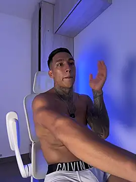 sendfer Chat XXX live