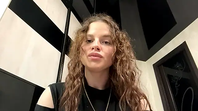 IlianaKaleel Chat XXX live