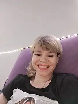 MaryPele's Live XXX Chat