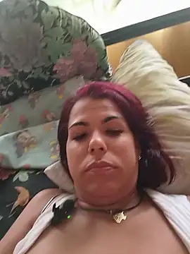 nahara-red Adlı Modelin Canlı XXX Sohbeti