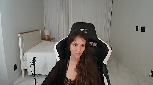 upssnowy Chat XXX in diretta