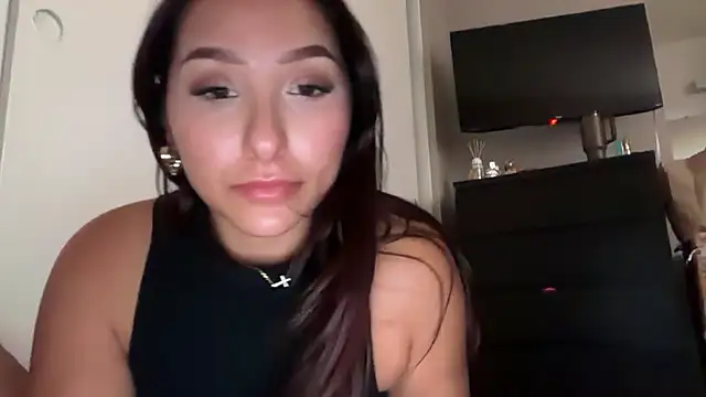lustfulsmiles' Live XXX Chat