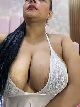 sofia_xxx02's Live XXX Chat