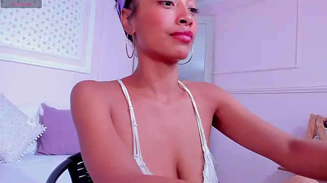samanta_flower77 Chat XXX in diretta