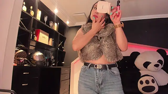 Coral_Gibson Chat XXX in diretta