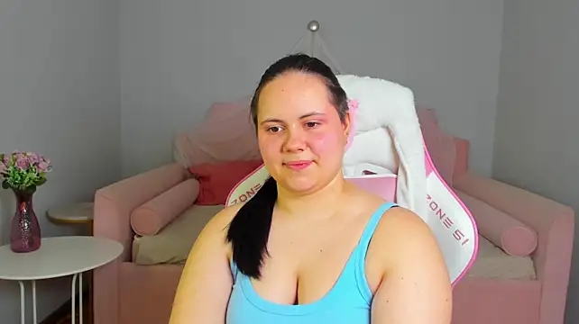 DaisyHarts Adlı Modelin Canlı XXX Sohbeti