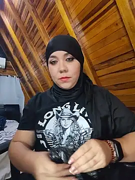 AmbarBurhan Chat XXX live
