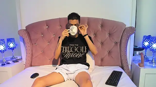 Axel_Collin7 élő XXX-chatje
