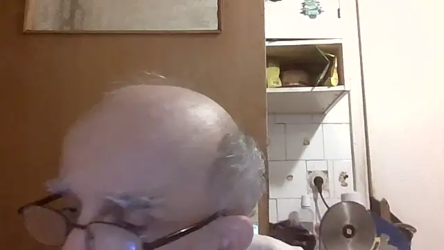 mariusica1@xh Chat XXX live