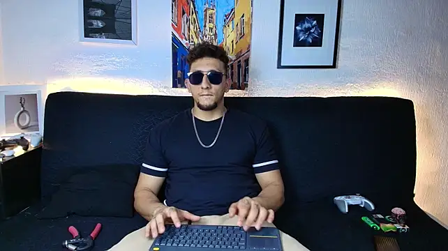 SR_EMILIOCUM webkamerás műsora