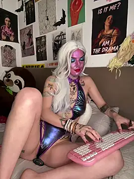 Chat +18 de MoonAgnes ao vivo
