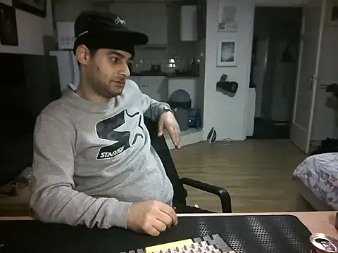 mihaimichaeln Live XXX chat