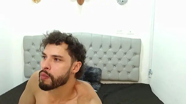 Ethan_Wolf75 Live XXX Chat