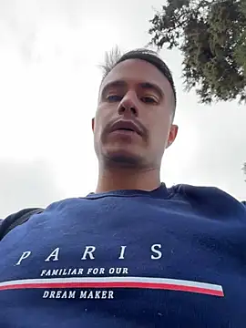Chat +18 de DOMINICKVEGAS77 ao vivo