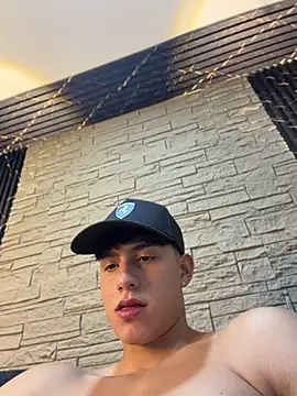 Lander_Cruz's Live XXX Chat