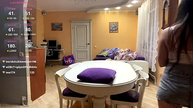 Chat XXX en directo de KristaMuyres