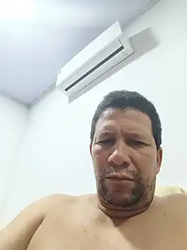 Chat +18 de tutgfd ao vivo