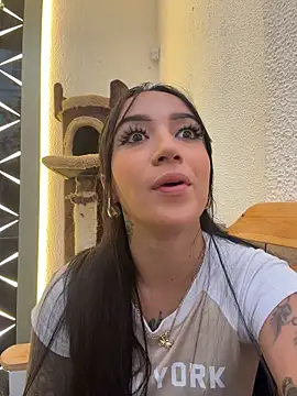 Živý XXX chat EmmyEvans1