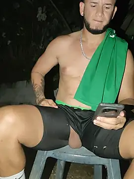 PIGHIGHDIRTY_p0 XXX чат на живо