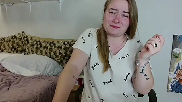 Aleks212026's Live Chat Room