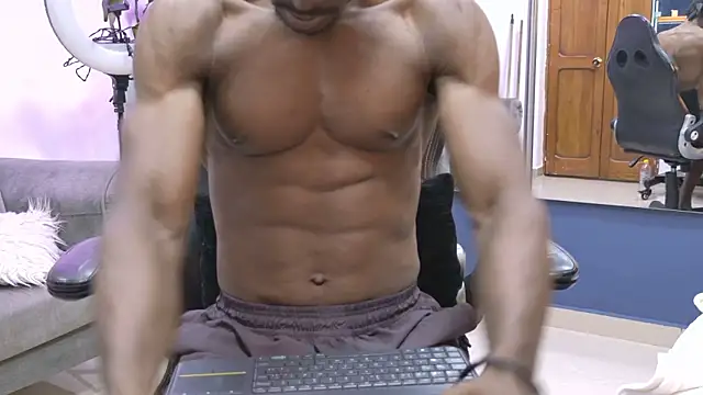 Онлайн чат XXX derek_raser