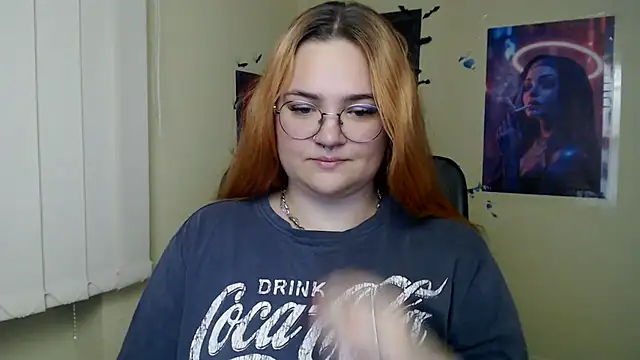 RinaRiii Chat XXX in diretta