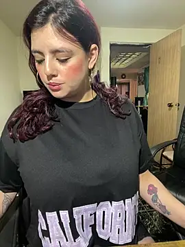 دردشة angelasm الجنسية المباشرة