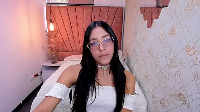Gia_Evans__ Chat XXX live