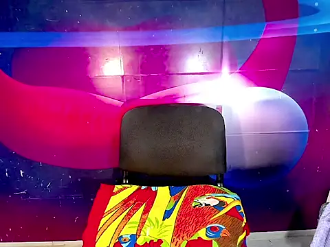 KeysyCFire Chat XXX live
