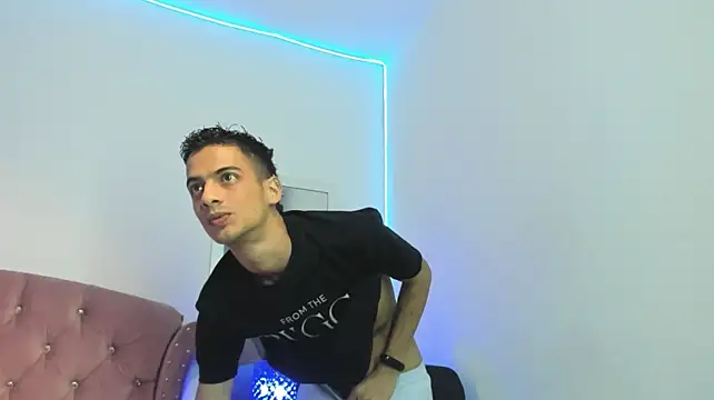 Axel_Collin7 Live XXX-chat