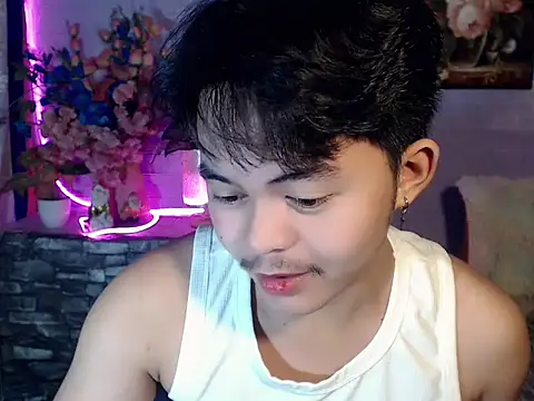 Bigboy_Hiro Chat XXX live